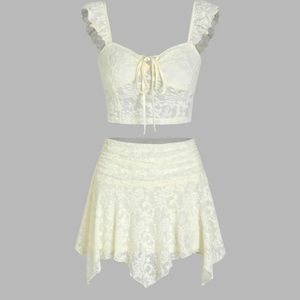 Floral Lace Hem Crop Top & Ruffle Ruched Mini Skirt Set Cider